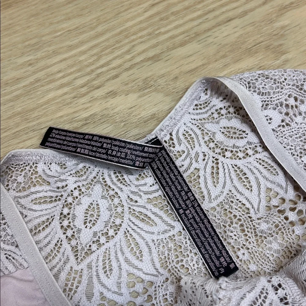 Victoria's Secret Very Sexy Sexy Lace Panty S